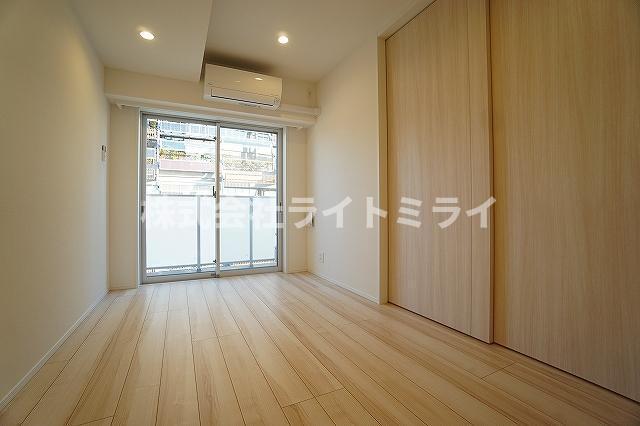 居室・リビング　居室、リビング?