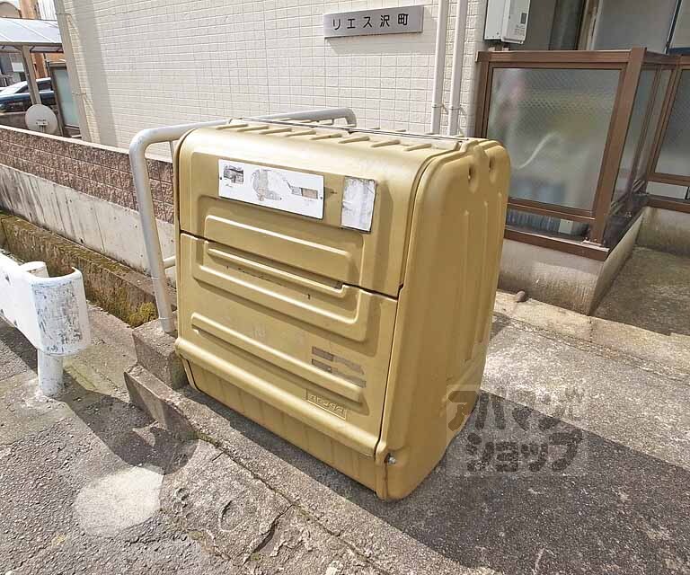 その他設備　インターホンつき