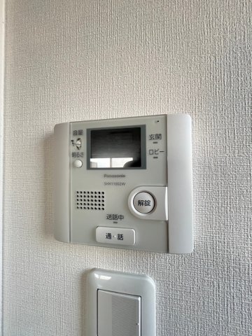 セキュリティ　同物件、別号室の写真です。