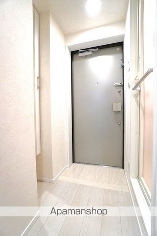 CREATIF文京千駄木の玄関写真