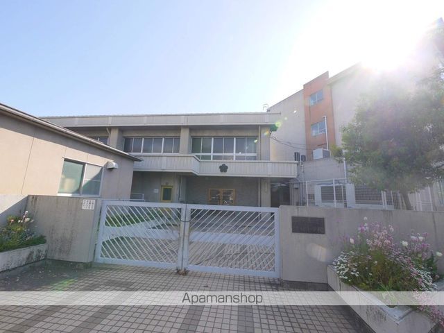 小学校　千種小学校（小学校）まで1090m
