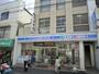 コンビニ　ローソン巣鴨四丁目店（コンビニ）まで321m