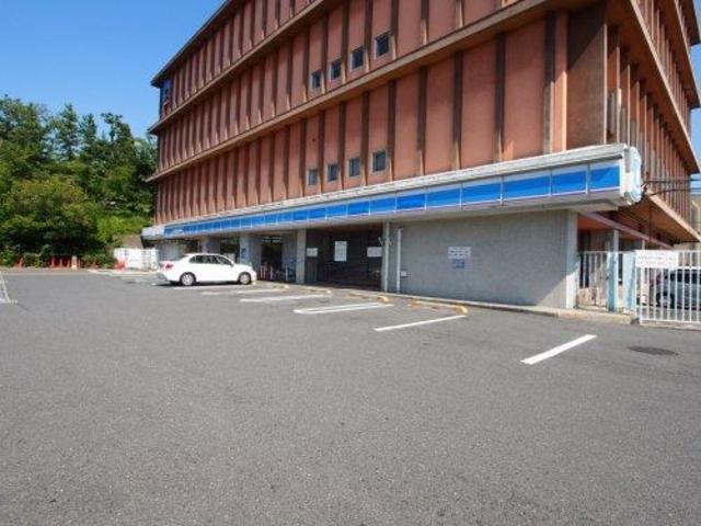 コンビニ　ローソン堺若松台店（コンビニ）まで779m