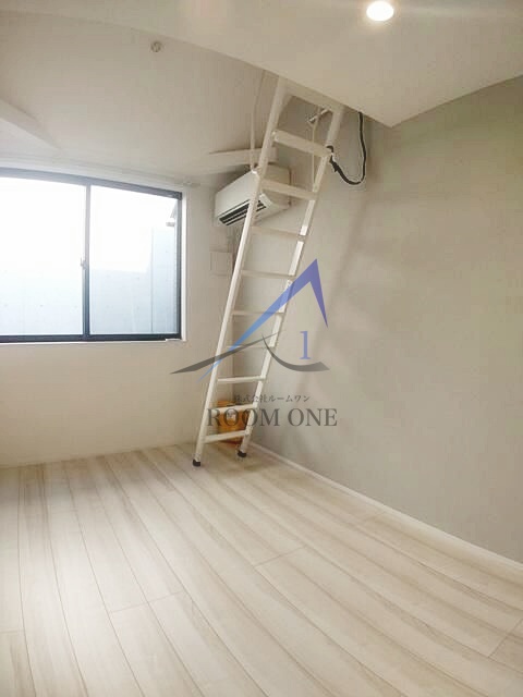 居室・リビング　洋室のお部屋です。