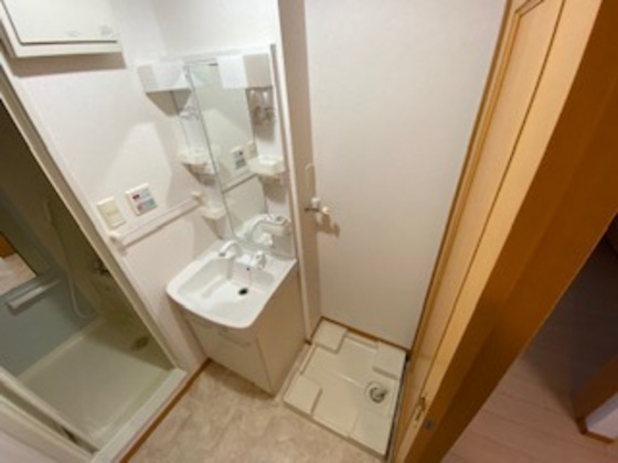 洗面設備　※別部屋の写真です