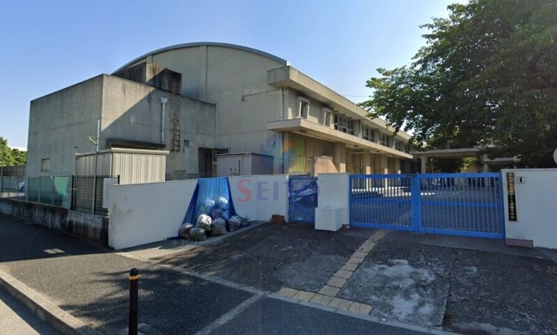 中学校　豊中市立庄内さくら学園中学校（中学校）まで495m