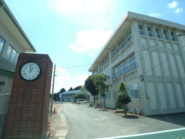 小学校　流山市立東小学校（小学校）まで1260m