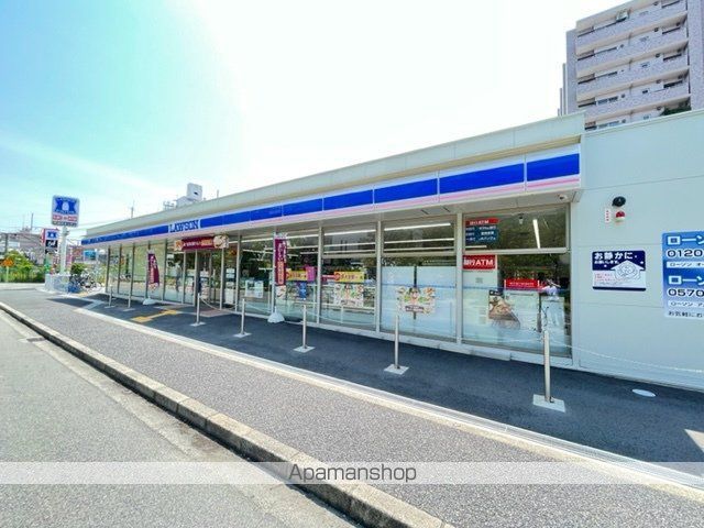 コンビニ　ローソンＪＲ塚口駅北店（コンビニ）まで212m