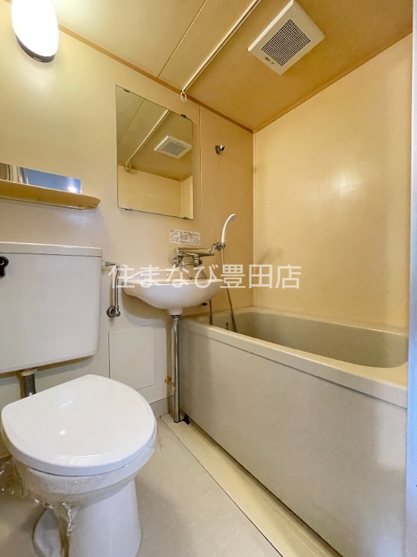 トイレ　同型タイプ