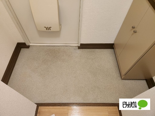 フレグランスA・Kの玄関写真