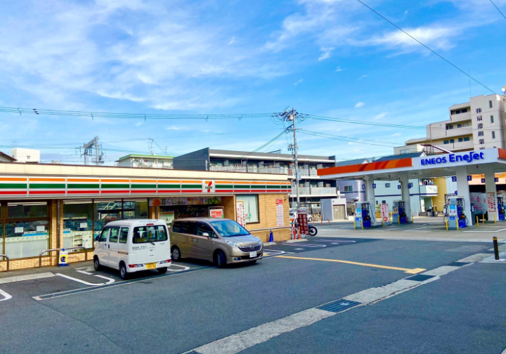 コンビニ　セブンイレブン神戸住吉南町3丁目店（コンビニ）まで378m