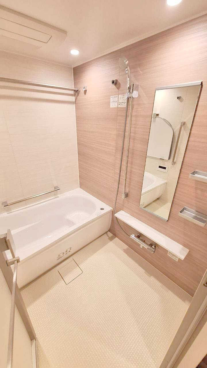バス・シャワールーム　※同タイプ別部屋の参考写真となります。