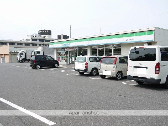 コンビニ　ファミリーマート塩尻北インター店（コンビニ）まで1100m