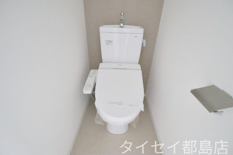 地下鉄長堀鶴見緑地線 京橋駅 徒歩2分 12階建 築10年のトイレ写真
