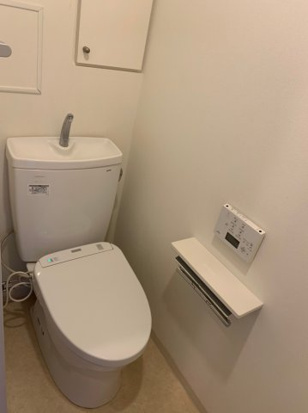 新宿ビルのトイレ写真