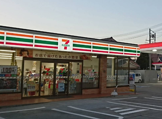 コンビニ　セブンイレブン 浜松龍禅寺南店（コンビニ）まで659m