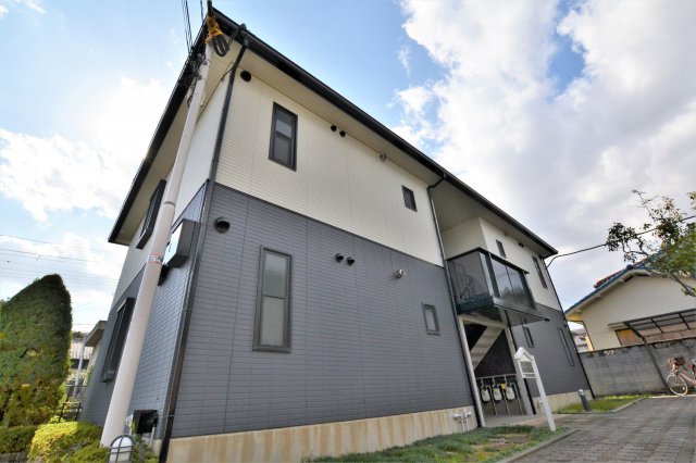 建物外観　外観は落ち着いています