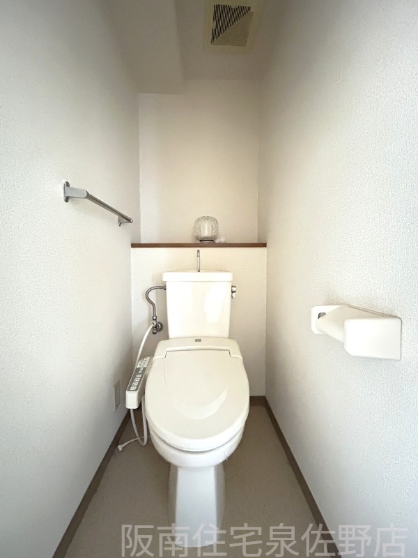 南海本線 井原里駅 徒歩5分 7階建 築37年のトイレ写真