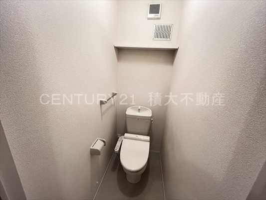 トイレ　温水洗浄暖房便座