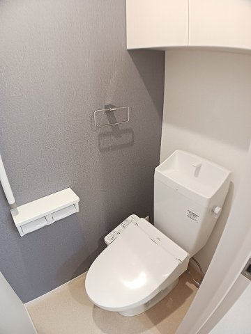 トイレ　清潔感のあるトイレです