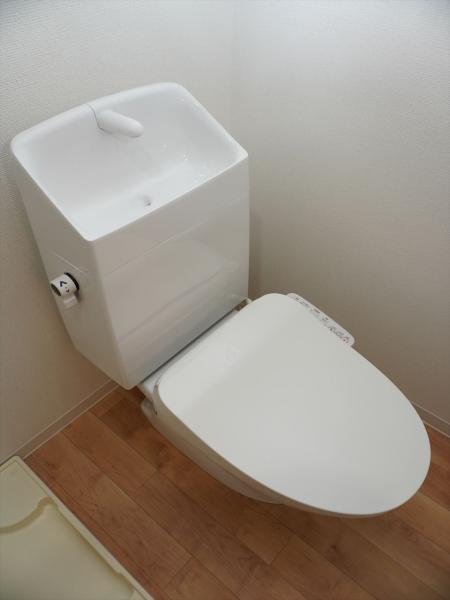 トイレ　トイレ
