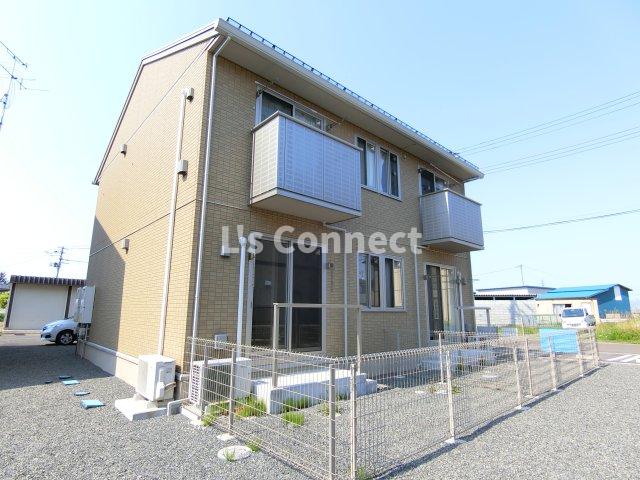 建物外観　２００１年築のアパートです。