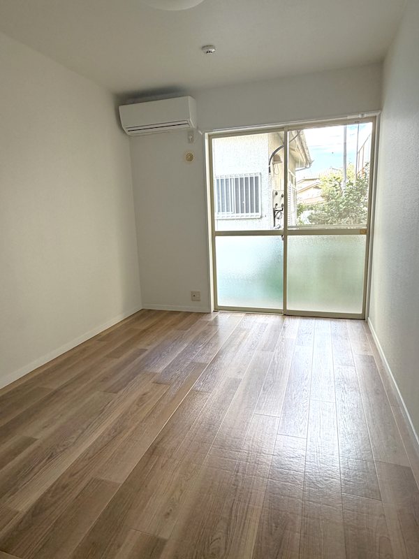 ジョイフル上石田の居間写真