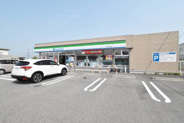 コンビニ　ファミリーマート能美大成南店（コンビニ）まで600m