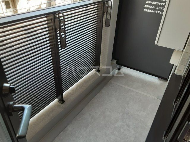 バルコニー