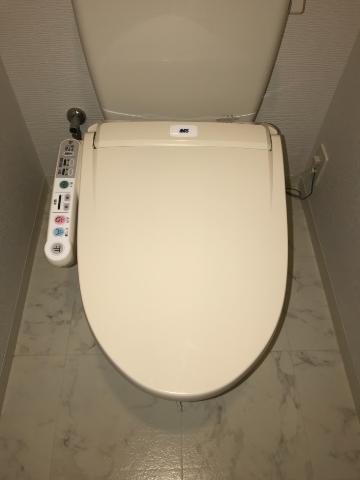 トイレ　シャワー付トイレ