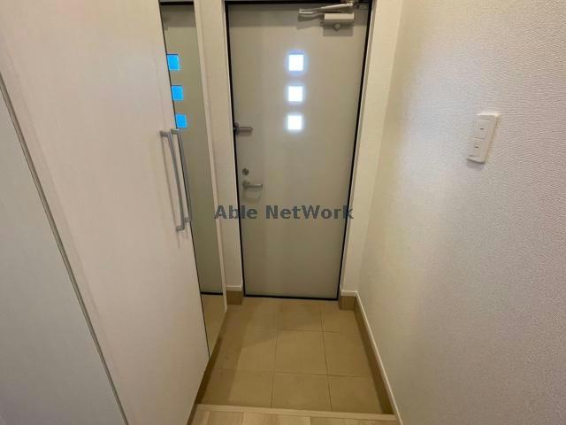 玄関　別部屋イメージ画像