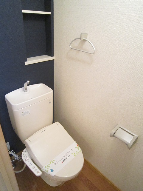 MHメゾンドフォンティーヌA棟のトイレ写真