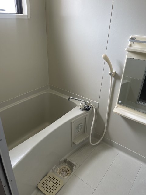 バス・シャワールーム　同物件別号室