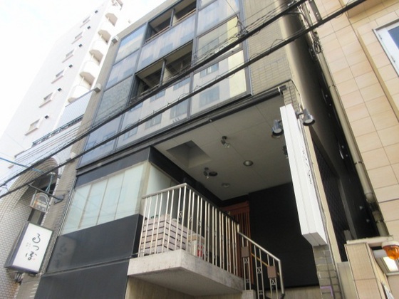 広島市中区中町のマンションの建物外観