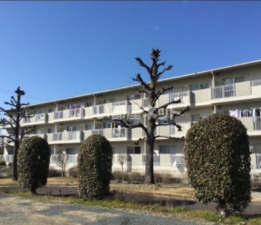 磐田市富士見台のマンションの建物外観