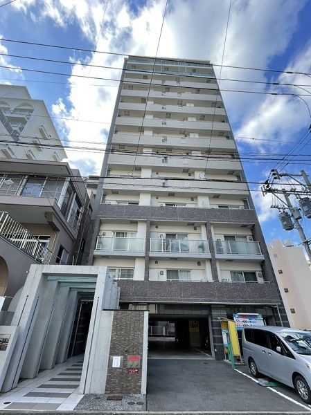 【アーバス金屋町の建物外観】