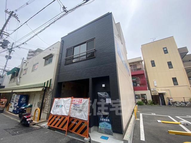 東大利町貸家の建物外観