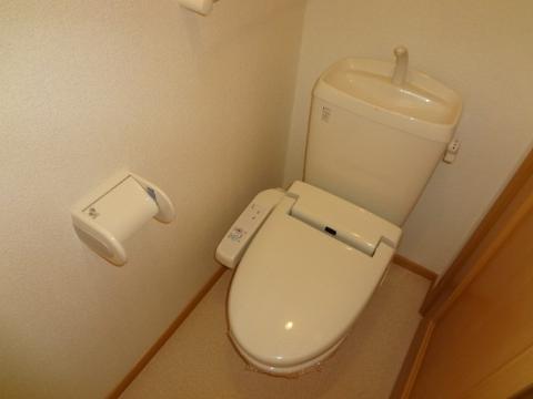 【ポン・プラータのトイレ】