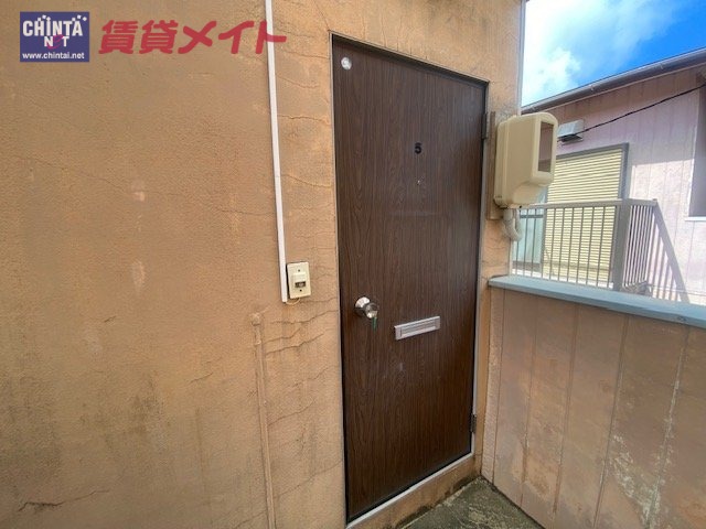 【志摩市阿児町甲賀のアパートのセキュリティ】