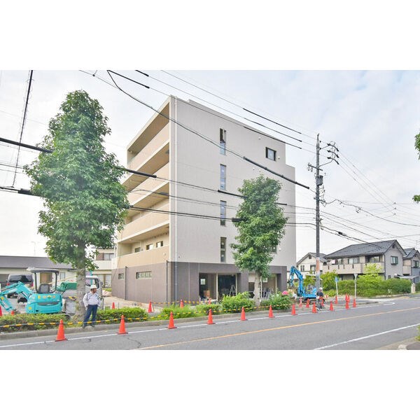 【名古屋市緑区西神の倉のマンションの建物外観】