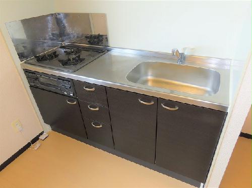 キッチン　3口ガスコンロ