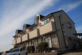 ラージビレッジ横井の建物外観