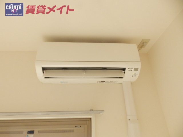 【津市藤方のマンションのその他設備】