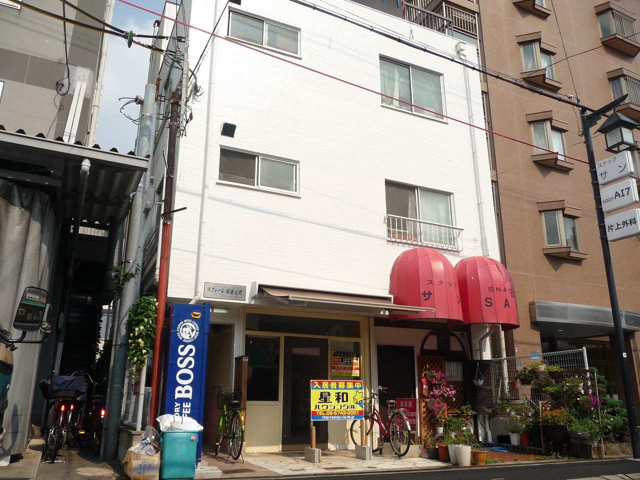 建物外観