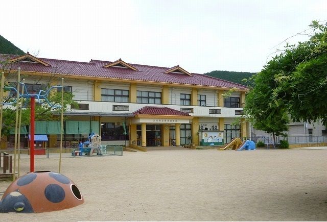 幼稚園・保育園　愛光保育所（幼稚園・保育園）まで20m