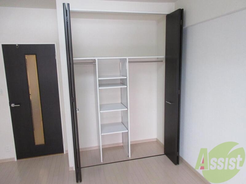 収納　上から下までの大きい収納です