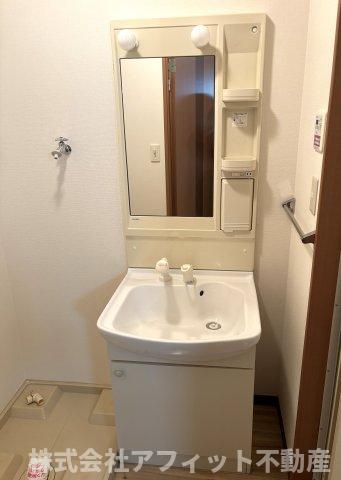 洗面設備　洗髪洗面化粧台