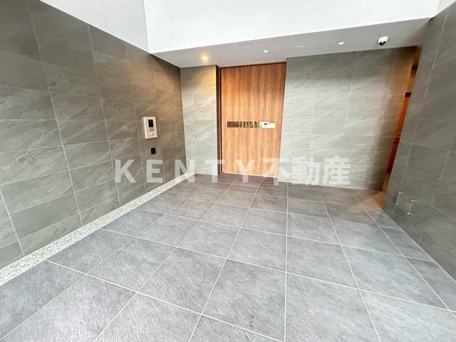 エントランス　ゆとりのあるエントランスです