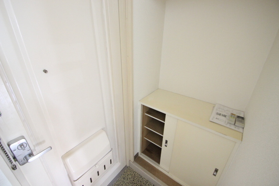 玄関　※別号室