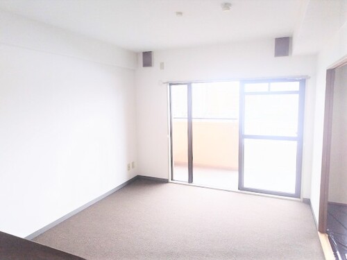 居室・リビング　リビング・ダイニング　※2025年8月撮影